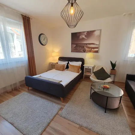 Apartman Guru 3 Szeged Exterior photo